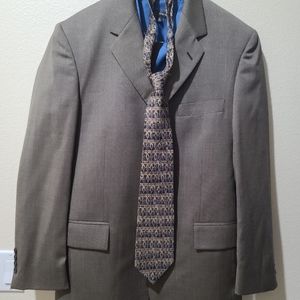 Evan-Picone tailored suit set w/2-shirts